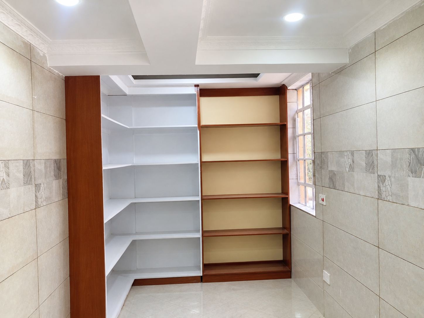 Spacious 5-Bedroom Master En-Suite Home for Rent in Kerarapon Drive