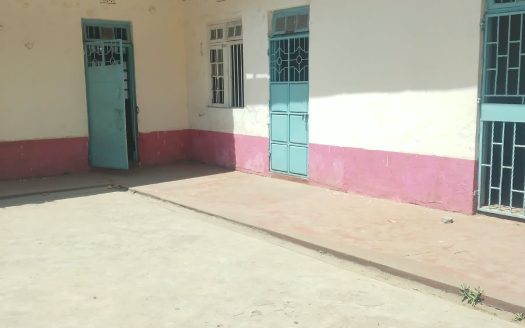 PRIME COMERCIAL PLOT FOR SALE, EASTLEIGH SECTION ONE.